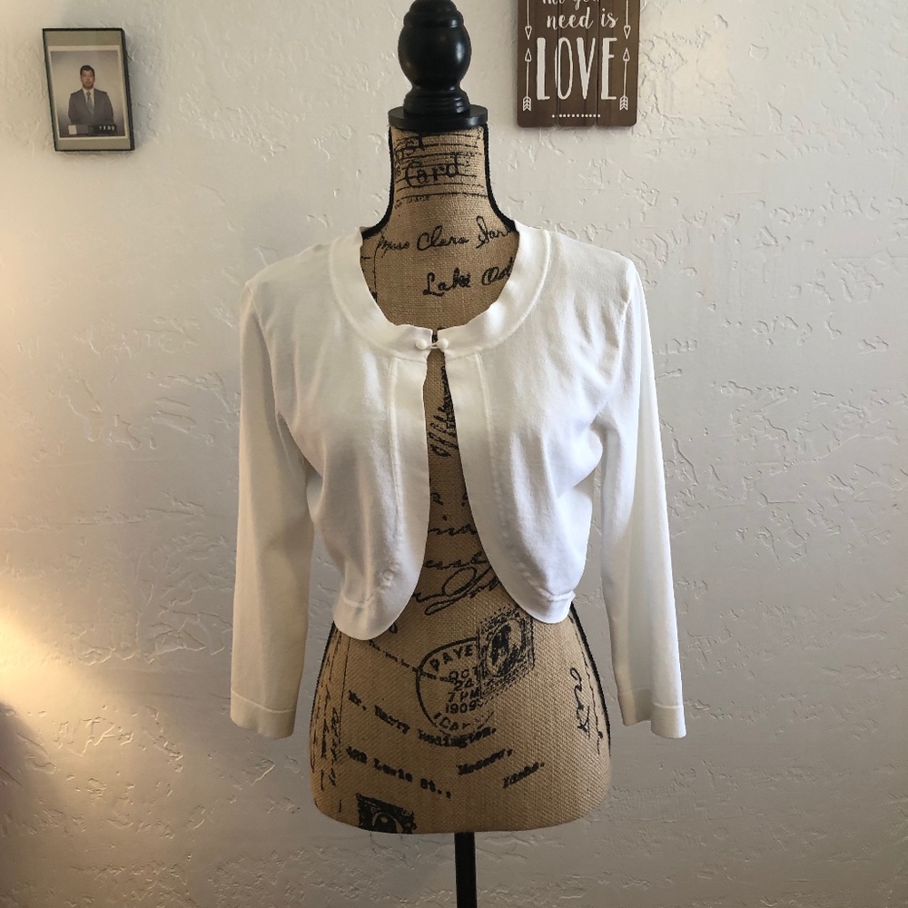 Willow Glenn cropped sweater, size large